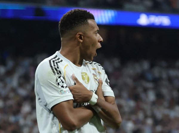 欧冠-姆巴佩双响卡瓦哈尔红牌 皇马2-1逆转马赛